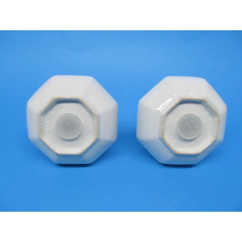 Johnson Brothers Heritage White Salt & Pepper Shakers Set of 2